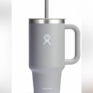 Hydro Flask 32 oz with straw - Gray